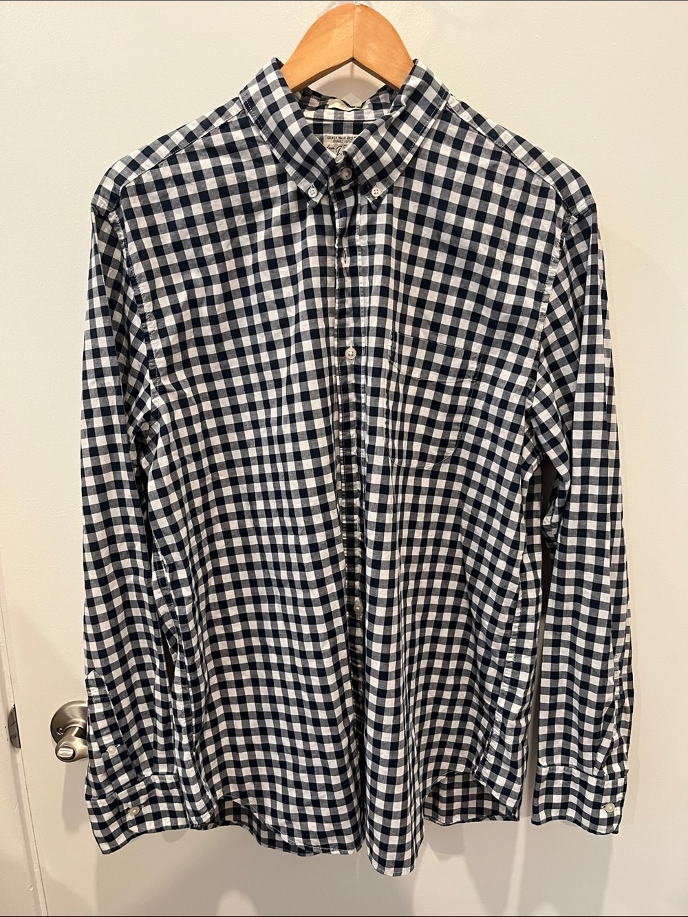 J crew long sleeve man shirt